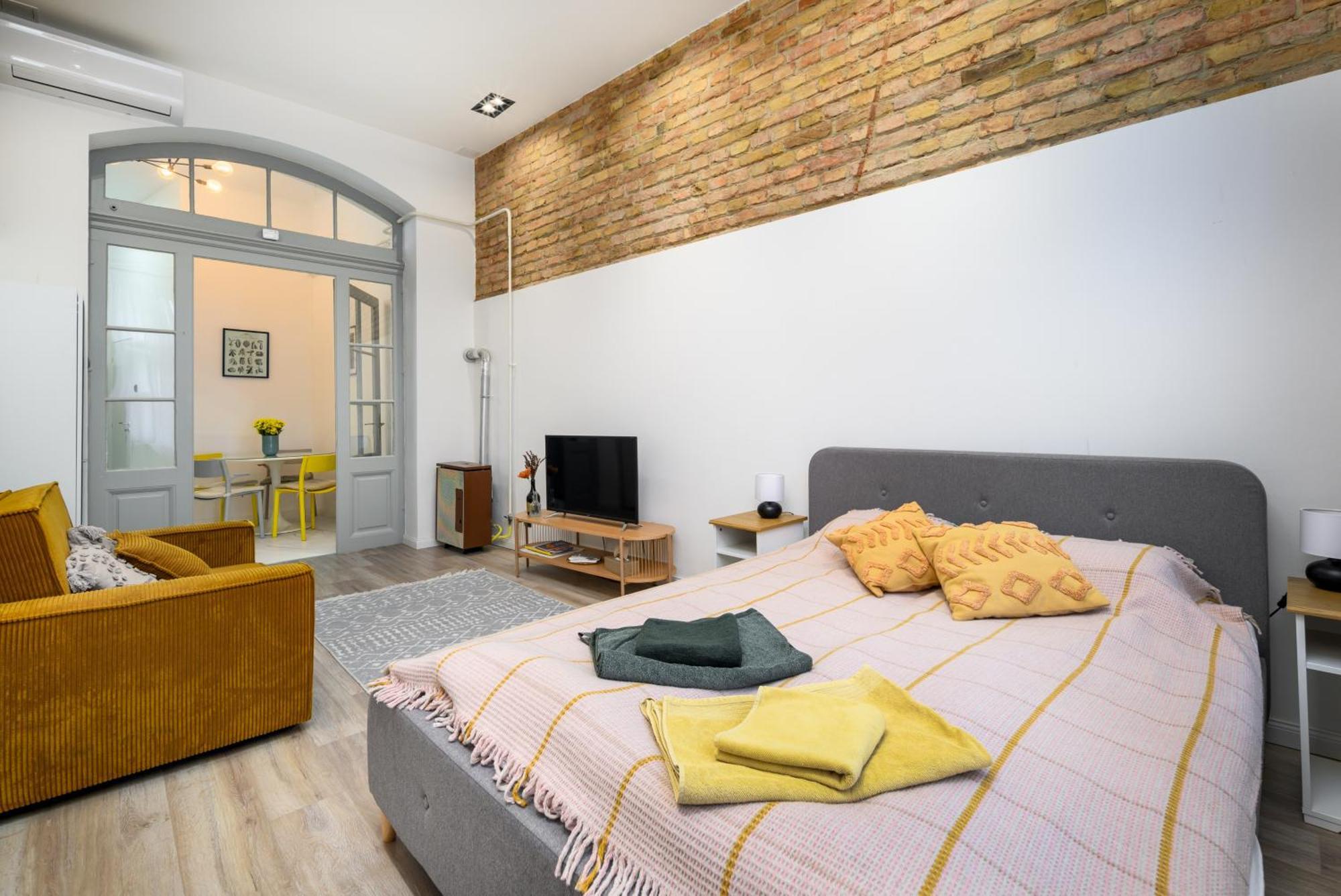 Downtown Apartment 2 Minutes From Opera House Budapest Exterior photo